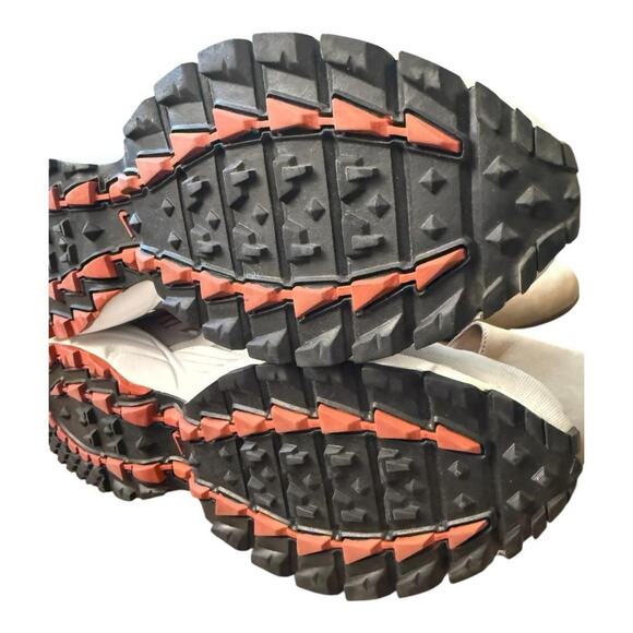 Vintage Nike 2005 Trail Running Shoe Women size 10 - Picture 6 of 8